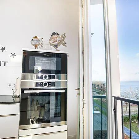 First Waterkantsuite Apartamento