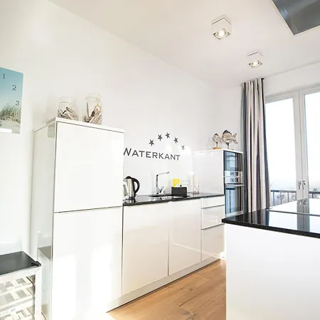 First Waterkantsuite Apartment *