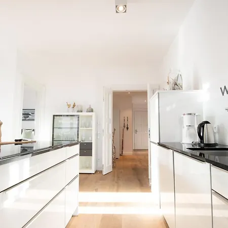 First Waterkantsuite Apartman Sellin